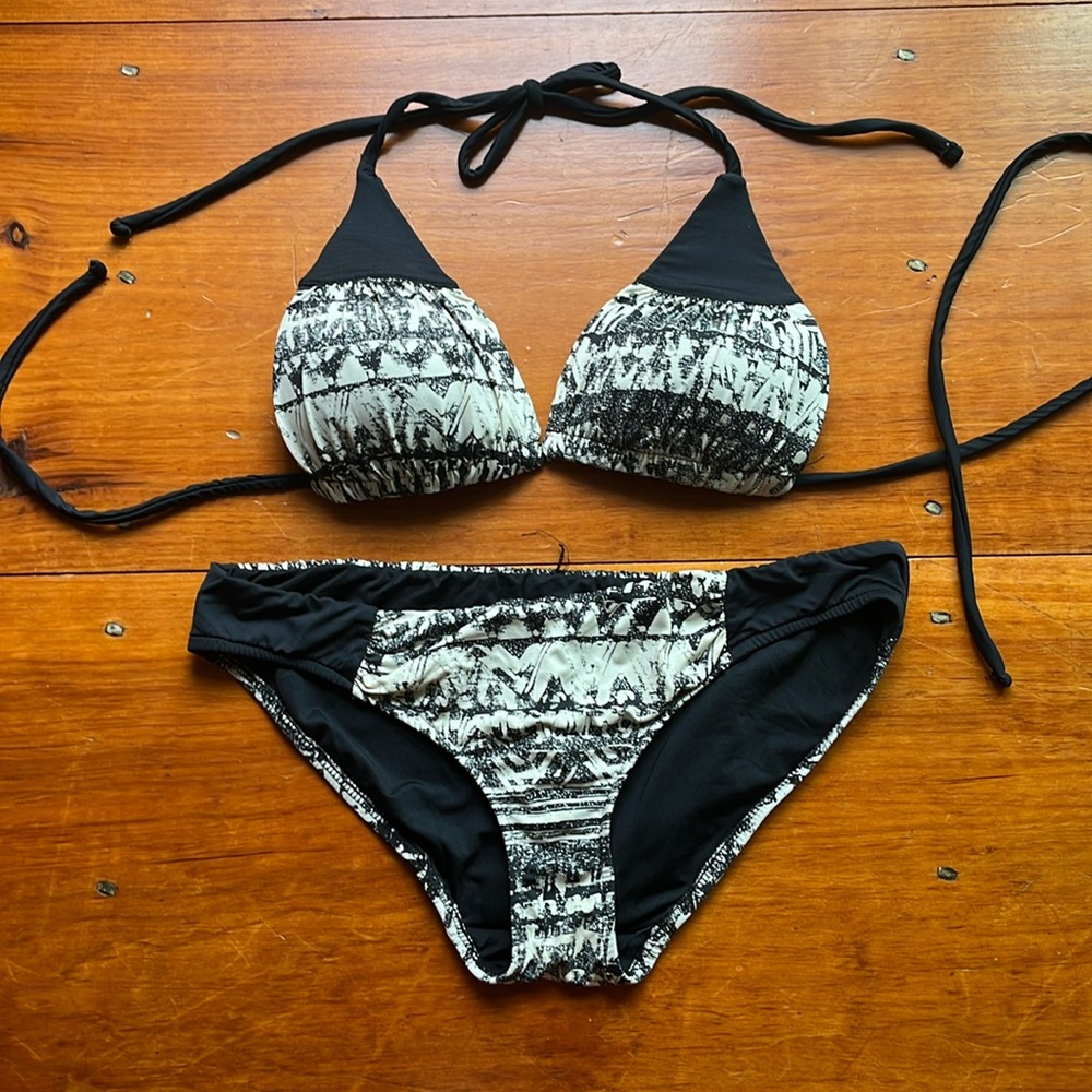 BADGLEY MISCHKA bikini set